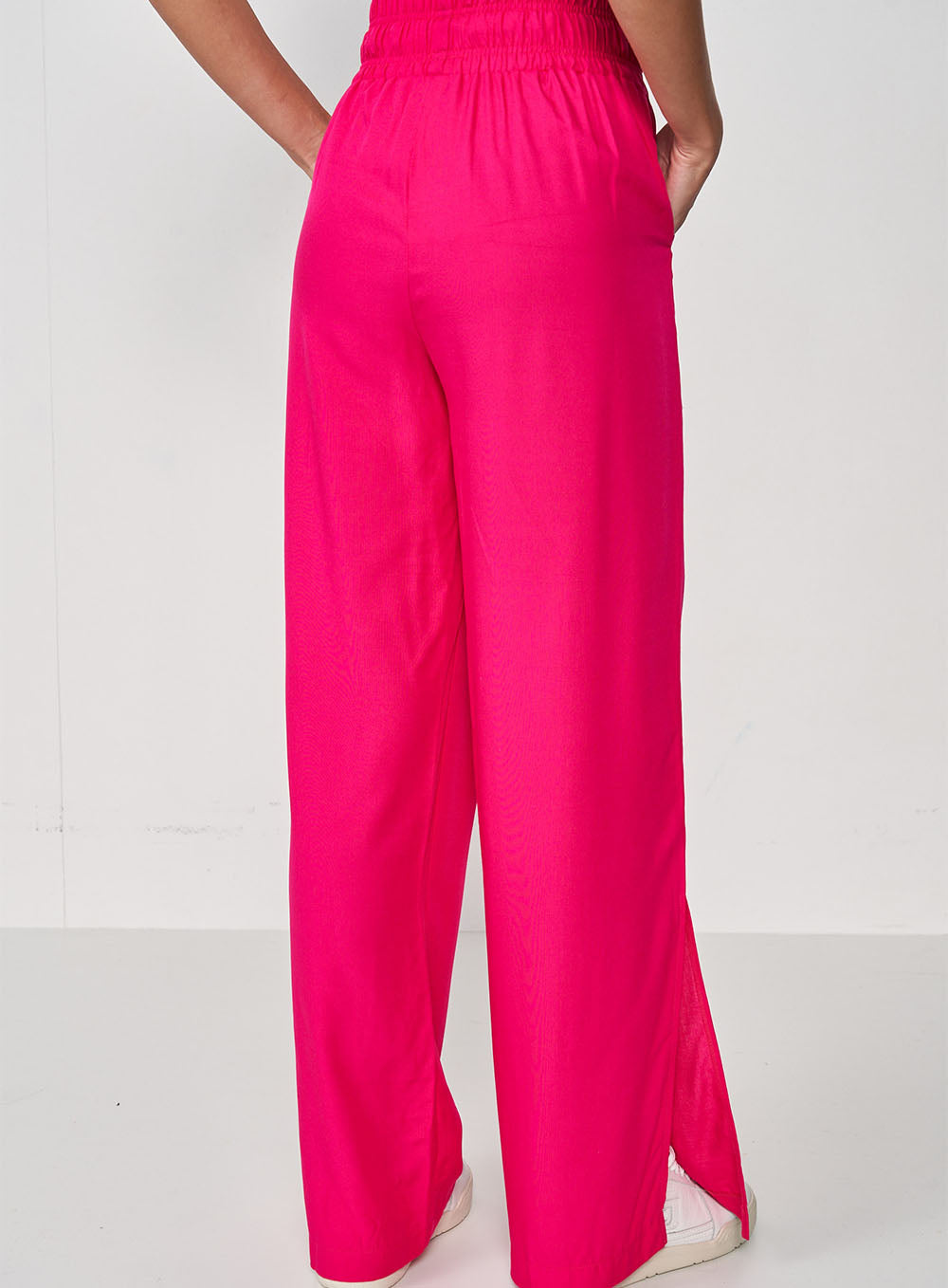 Calça Comfort Colcci Sport Com Fenda