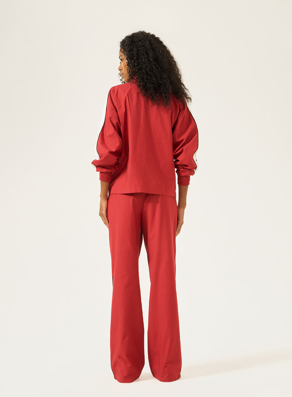 Calça e Jaqueta Comfort Com Bolsos Utilitários